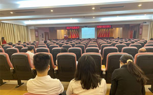 番禺區(qū)應(yīng)急管理局聯(lián)合舉辦?；袠I(yè)新《安全生